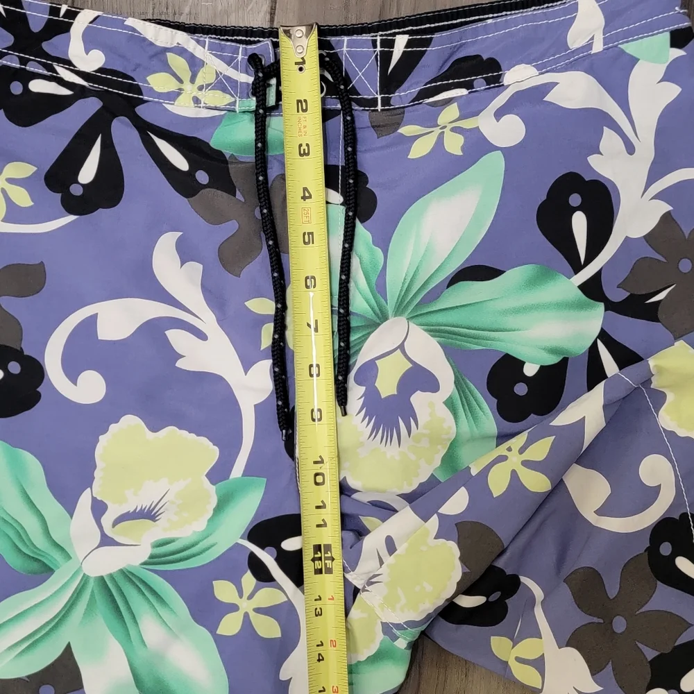 Tommy Bahama Relax Tropical Floral Swim Shorts